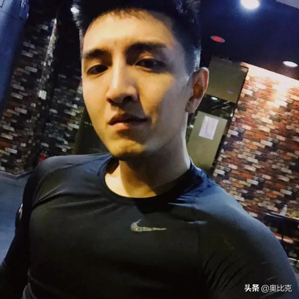 明明扮相普通，卻各個扮演絕世美男，這七個男星憑什麼？