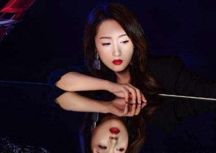 楊鈺瑩：從小失去父親，兩段感情，賴文峰傷她至深，51歲不婚不孕