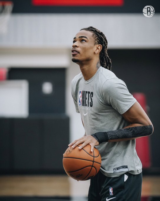 籃網曬訓練照：三巨頭正式合體，歐杜滿臉笑容