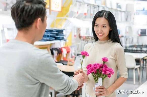 教師這份職業真的安逸嗎？分享一個山區縣鄉村老師的真實故事