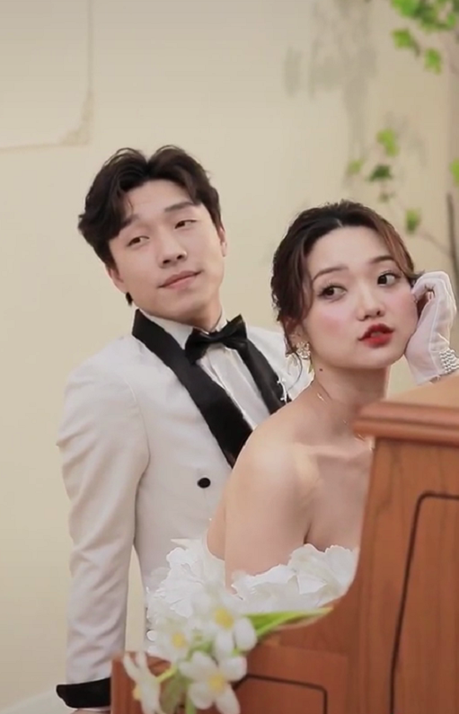 “冰檸檬”張兆藝產女四個月與老公拍婚紗照,透露將舉辦兩場婚禮 “冰檸檬”張兆藝產女四個月與老公拍婚紗照,透露將舉辦兩場婚禮