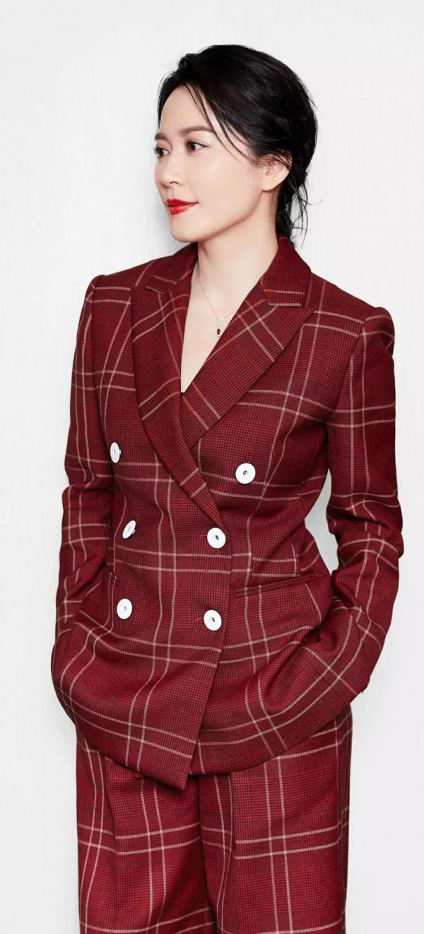 不老女神俞飛鴻絕美高畫質桌布:有一種美叫俞飛鴻 成熟優雅 魅力無限 不老女神俞飛鴻絕美高畫質桌布:有一種美叫俞飛鴻 成熟優雅 魅力無限