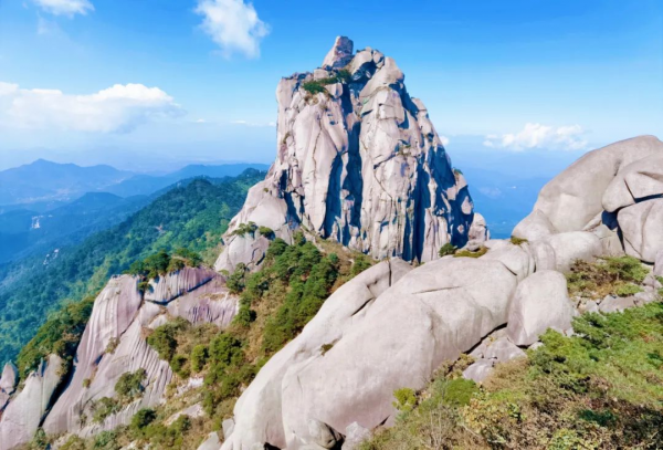安九高鐵正式通車!你與大美天柱山,只有“一票之遙” 安九高鐵正式通車!你與大美天柱山,只有“一票之遙”