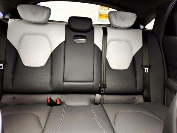 NEDC 708超長真續航 極狐阿爾法S實拍 內飾大屏夠搶眼 NEDC 708超長真續航 極狐阿爾法S實拍 內飾大屏夠搶眼