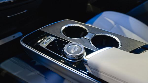 明年上市的重磅純電SUV，寶馬封頂之作iX，凱迪拉克回頭率最高