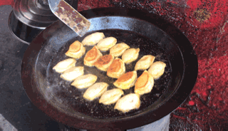 凌晨就開始喝早茶的小縣城,比廣東猛多了 凌晨就開始喝早茶的小縣城,比廣東猛多了