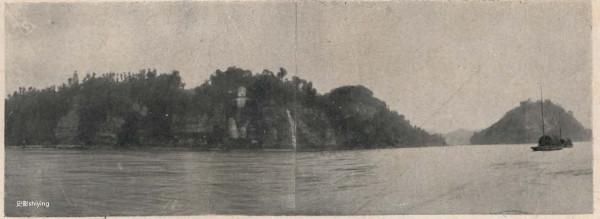 從老照片看百年前的樂山大佛 從老照片看百年前的樂山大佛