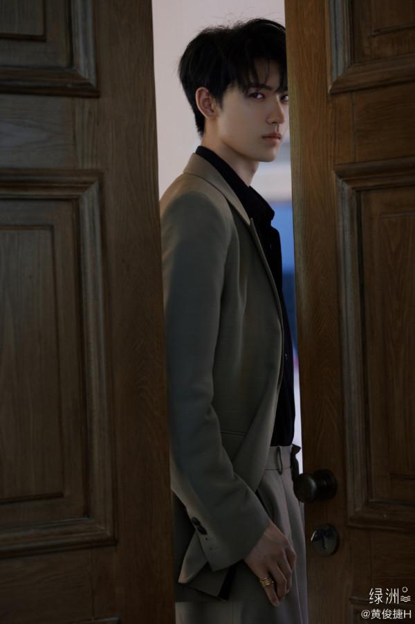 黃俊捷：95後小生參演過《斛珠夫人》《三生三世》，他到底是誰？