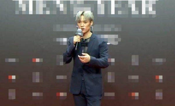 遼寧女主持直播中情緒失控!一臉淚水說話哽咽,網友不指責反安慰 遼寧女主持直播中情緒失控!一臉淚水說話哽咽,網友不指責反安慰