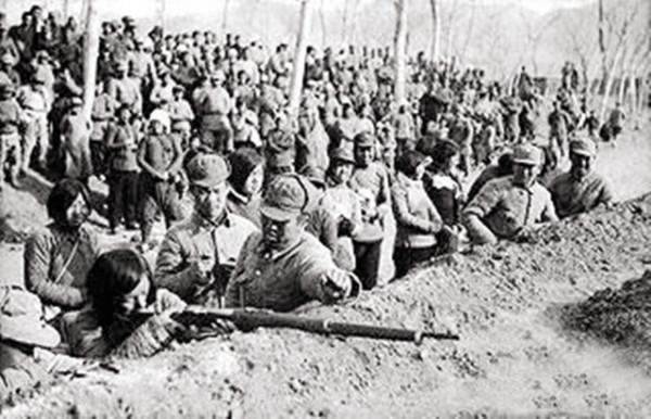 1943年,沁源日軍據點天天掉東西,日軍還笑臉相迎哄著拿東西的人 1943年,沁源日軍據點天天掉東西,日軍還笑臉相迎哄著拿東西的人