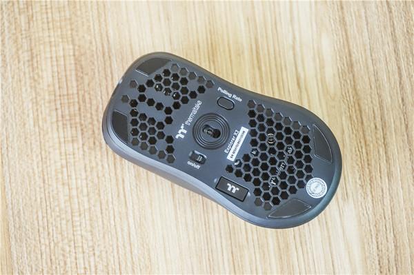 桌面上的武直&mdash;&mdash;5800X&plus;索泰3080天啟&plus;TT阿帕奇MINI機箱裝機