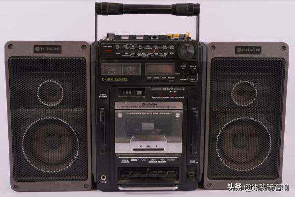 日立TRK-9150收錄機是在1979年推出的一款可分體式立體聲音響