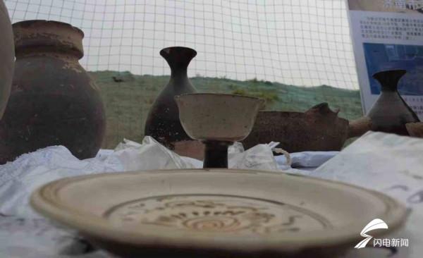 90餘件器物完整出土 濟南萊蕪區首次考古發掘出東漢、金元、清時期的墓葬 90餘件器物完整出土 濟南萊蕪區首次考古發掘出東漢、金元、清時期的墓葬