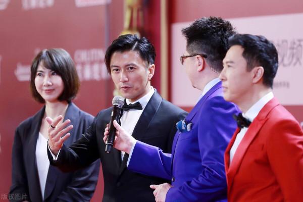 雙面人表忠心?謝霆鋒申請退出加拿大國籍,美籍劉亦菲沒動靜 雙面人表忠心?謝霆鋒申請退出加拿大國籍,美籍劉亦菲沒動靜