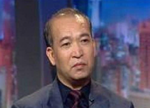 23歲小夥繼承姨媽英國房產，內藏六萬件中國文物，後全部捐國家