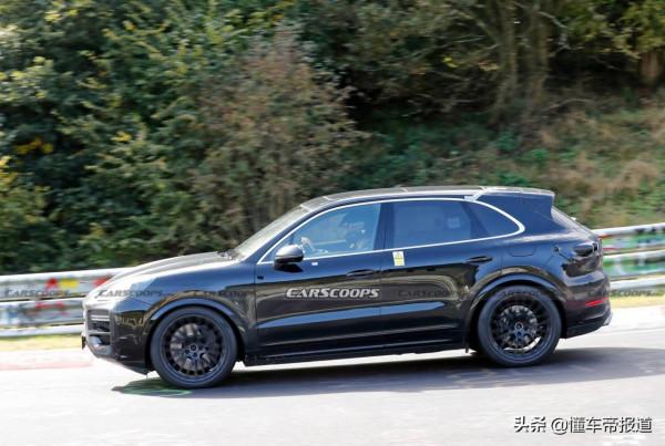 新車 | 曝新款保時捷Cayenne內飾諜照，科技感更足！預計年底亮相