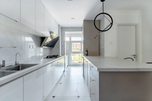 100㎡三居改兩居，客、餐、廚、辦公區全開放，超級寬敞舒適