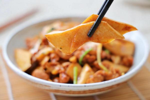 天氣冷,要多吃的一道家常菜,好吃下飯更營養,每週必吃一次 天氣冷,要多吃的一道家常菜,好吃下飯更營養,每週必吃一次