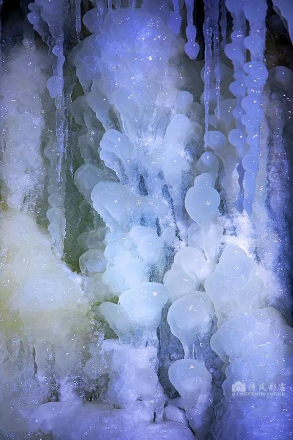 冬至：堆晶砌玉泉上凌