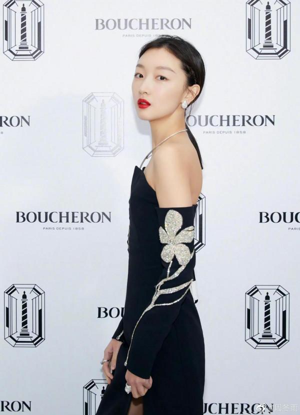 都美竹真實學歷引爭議!網友:一看就是女混混 都美竹真實學歷引爭議!網友:一看就是女混混