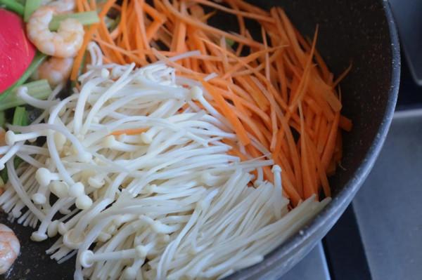 減脂期吃什麼？！沒有面的低脂的炒麵