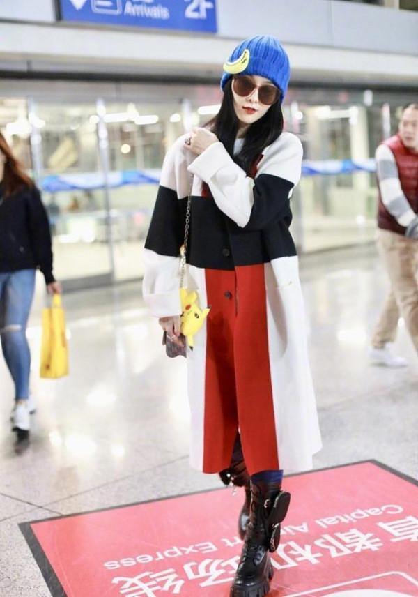 范冰冰新造型遭遇滑鐵盧，穿羽絨服好像“孕婦”，全靠美顏在強撐