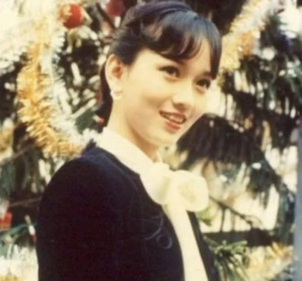 空姐、養豬工人、護士,這10位明星的第一份工作都和演戲沒關係 空姐、養豬工人、護士,這10位明星的第一份工作都和演戲沒關係