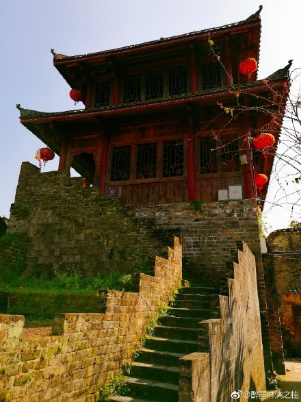 400年不通車！這座漂在水上的古鎮，被遺忘的世外桃源，值得一去