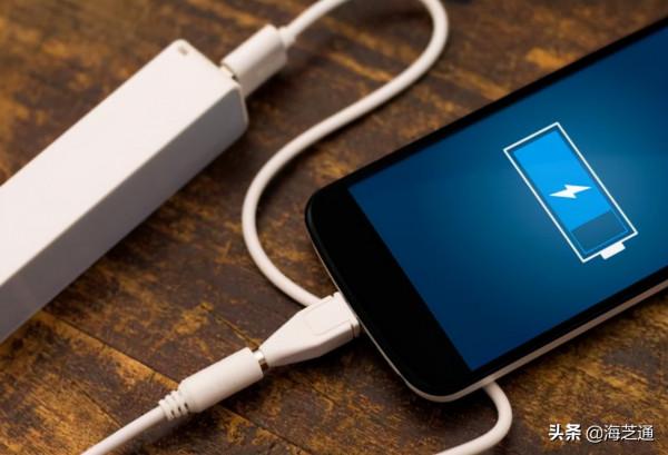 手機充電沒充滿就拔插頭對手機電池好嗎？