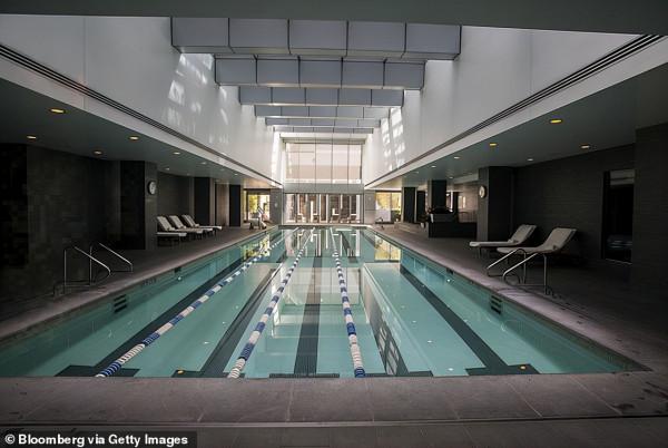 越扶越歪，偏離66釐米！這棟舊金山豪宅高樓，歪的有點控不住了