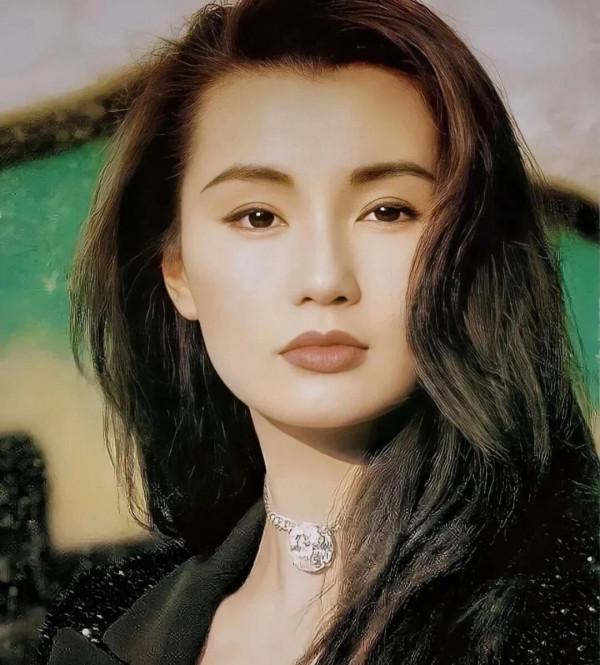 李嘉欣埃及豔后最搶眼！朱茵絕美，80、90神仙顏值打架！（上）