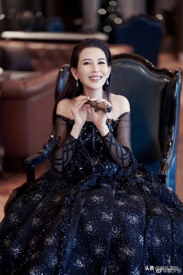 蔡少芬曬與張晉合照 穿同色系情侶裝超甜