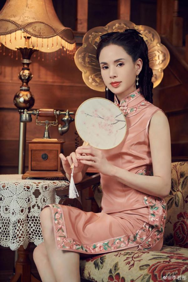 “小龍女”李若彤的結局，給所有“戀愛腦”的女生敲響了警鐘