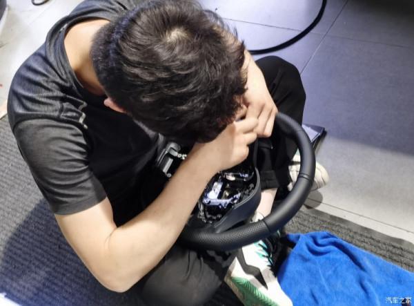 賓士G63花十幾萬改裝值得嗎？看效果就知道了