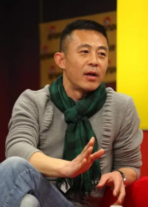 侯勇:從屠夫到影帝,3婚娶90後富家女,他的人生是否真完美了? 侯勇:從屠夫到影帝,3婚娶90後富家女,他的人生是否真完美了?