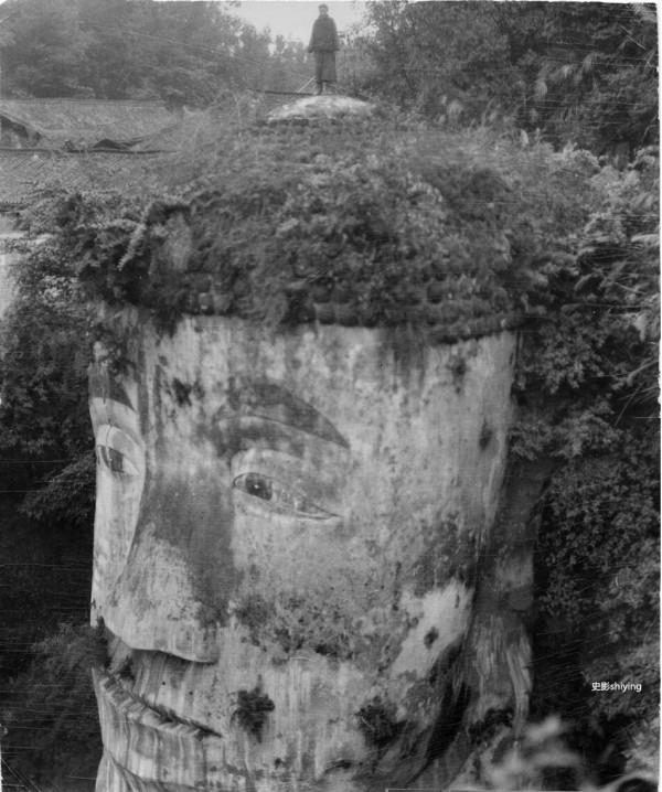 從老照片看百年前的樂山大佛 從老照片看百年前的樂山大佛