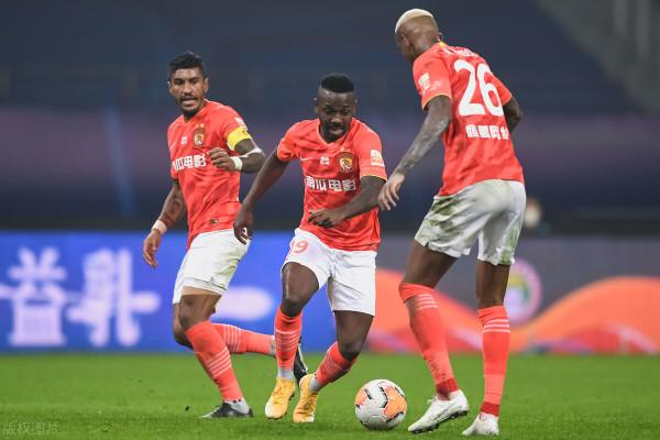 差距!塔利斯卡離開中超後出言詆譭,保利尼奧卻一直是中超代言人 差距!塔利斯卡離開中超後出言詆譭,保利尼奧卻一直是中超代言人