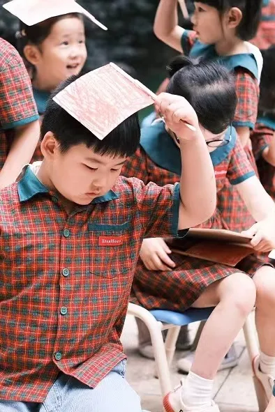 厲害了我的國，伊頓孩子獻禮祖國