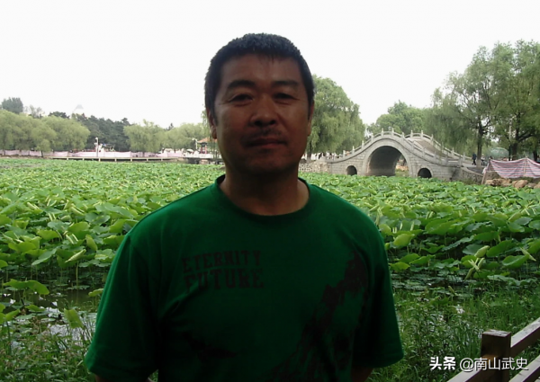 論高光大的實戰能力,曾1招制服400磅搏擊手,當過長春武警隊教練 論高光大的實戰能力,曾1招制服400磅搏擊手,當過長春武警隊教練