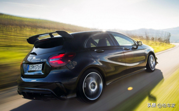 地表最強2.0T！37萬買這輛賓士AMGA45值嗎？賣家：以後沒有啦