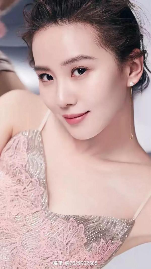 演員劉詩詩美照