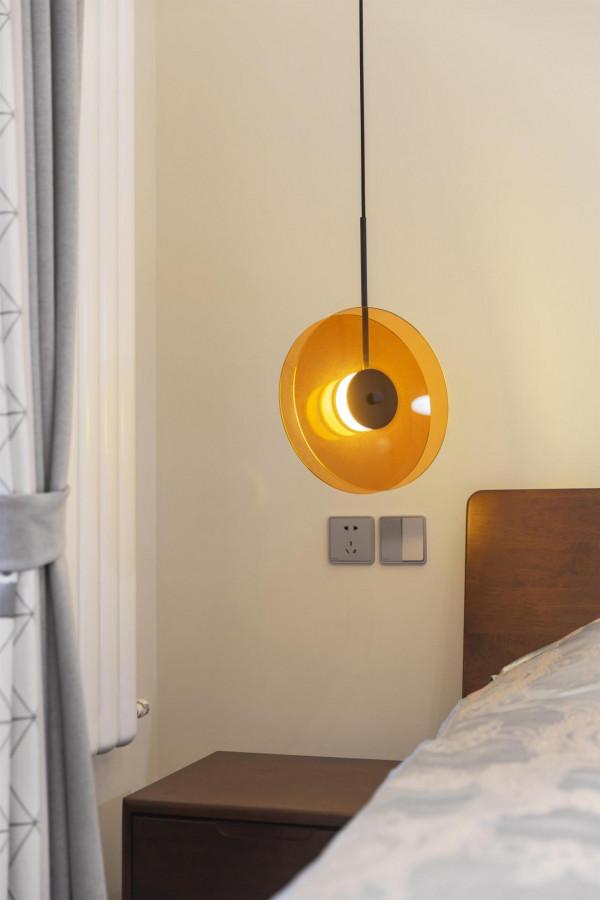 57㎡小戶型將“客廳”搬進臥室，超多“功能區”生活更便利