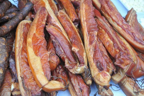 年齡大了要適當忌口!醫生忠告:3種食物,能不吃就不吃 年齡大了要適當忌口!醫生忠告:3種食物,能不吃就不吃