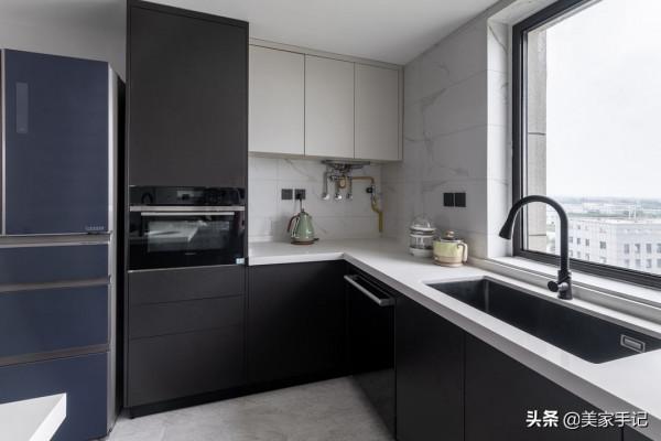 北京90後夫妻砸36萬裝修136㎡家，效果清雅高階，超有品味！曬曬