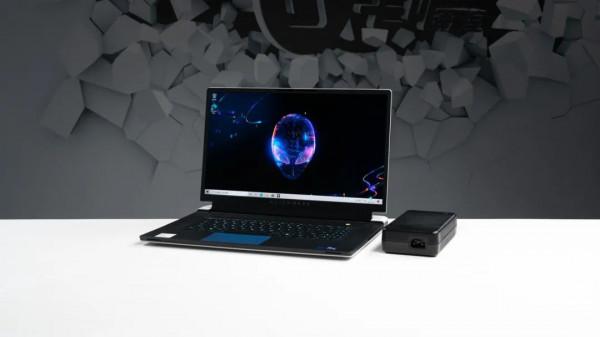 聊一款超高階的薄型遊戲本