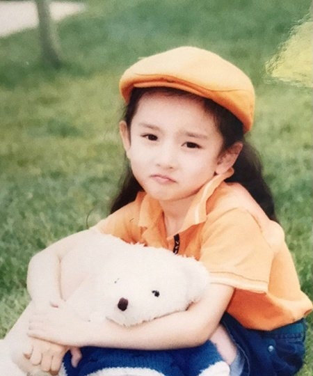 女明星童年照，看看能不能認出來？