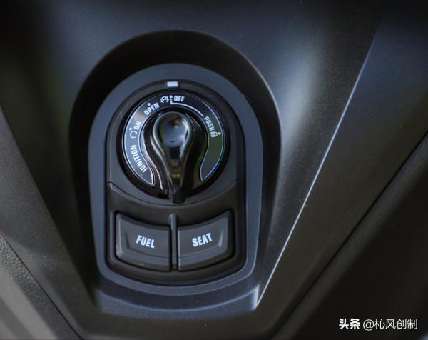 試駕雅馬哈YAMAHA Tricity300!超前部署安全性的三足巨獸 試駕雅馬哈YAMAHA Tricity300!超前部署安全性的三足巨獸