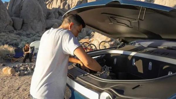 首款可交付的量產電動皮卡，竟然不是特斯拉