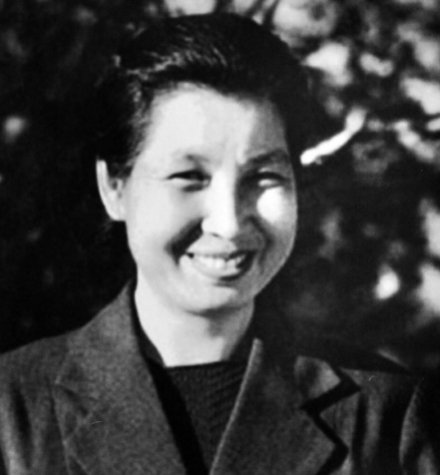 她官至中組部副部長，兒子卻當了一輩子農民，孫子想進城也被婉拒