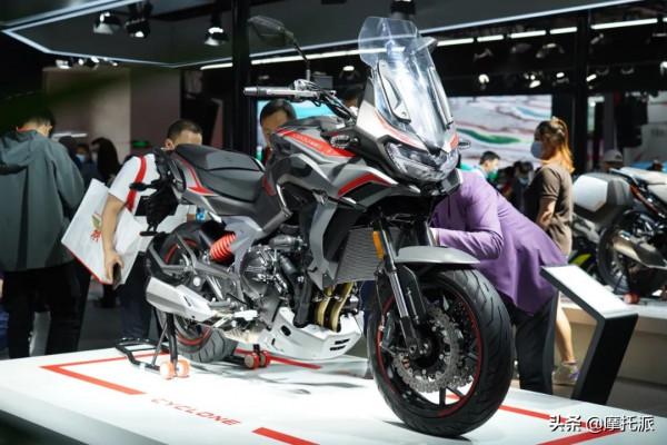 從亮相到量產歷時兩年：賽科龍RX6究竟經歷了什麼